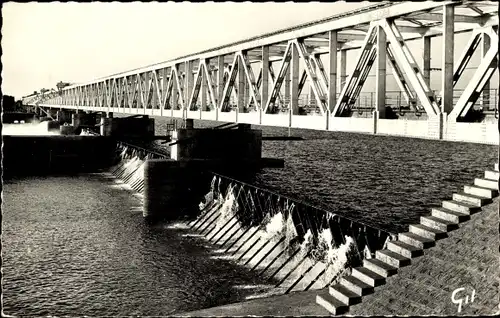 Ak Markala Ségou Sudan, Barrage de Sansanding