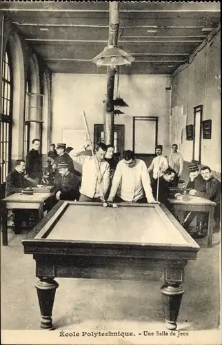 Studentika Ak Ecole Polytechnique, Une Salle de Jeux