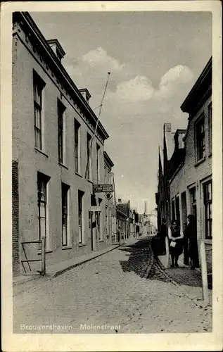 Ak Brouwershaven Zeeland, Molenstraat