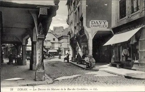 Ak Dinan Côtes d’Armor, Les Dessous des Maisons de la Rue des Cordeliers