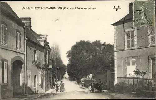 Ak La Chapelle d'Angillon Cher, Avenue de la Gare