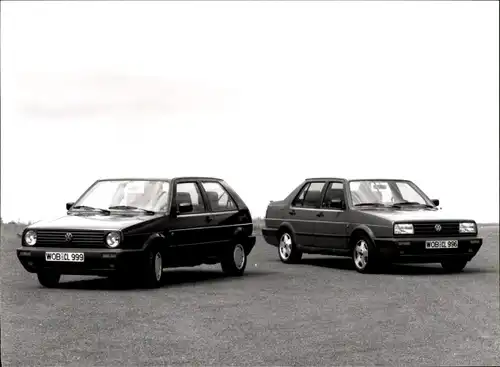 Foto Volkswagen PKW, VW Golf GL, Jetta GT, Modelljahr 1992, Kennzeichen WOB-CL 999, 996