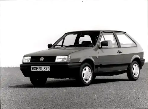 Foto Volkswagen PKW, VW Polo Coupé CL, Modelljahr 1992, Kennzeichen WOB-CL 879