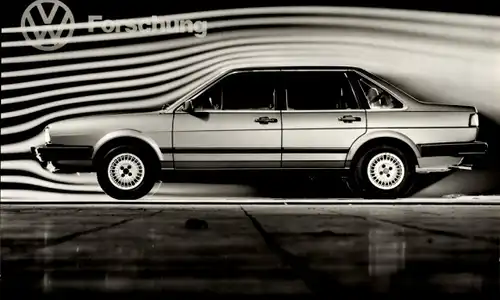 Foto Volkswagen PKW, VW Santana Formel E, Luftwiderstandsforschung