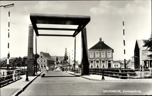 Ak Medemblik Nordholland Niederlande, Kwikkelsbrug