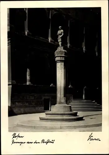 Ak Poznań Posen, Pranger vor dem Rathaus