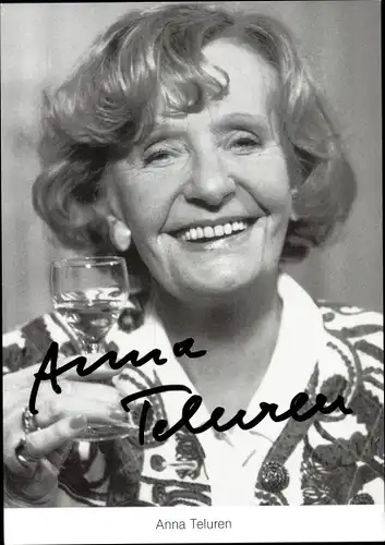 Ak Schauspielerin Anna Teluren als Frau von der Marwitz, Lindenstraße, Portrait, Autogramm