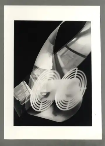 Maurice Tabard. Original-Photographie. 1970er Jahre. o. T. (Abstrakte Darstellung)