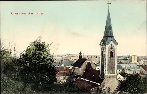 Ak Amstetten in Niederösterreich, Teilansicht der Stadt, Kirchturm