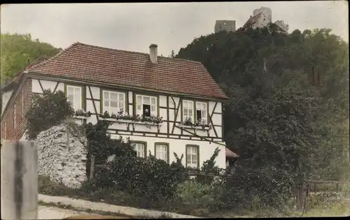 Foto Ak Treffurt an der Werra, Wohnhaus, Burg Normannstein