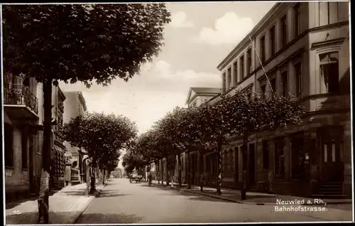 Ak Neuwied am Rhein, Bahnhofstraße