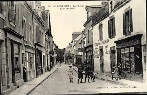 Ak Le Pouliguen Loire Atlantique, Rue du Bois, Papeterie