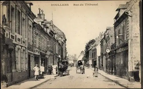 Ak Doullens Somme, Rue du Tribunal