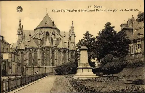 Ak Mons Wallonien Hennegau, Eglise Ste-Waudru et Monument Dolez enleve par les Allemands