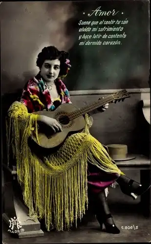 Ak Frau spielt Gitarre, Musikinstrument, Amor, Suena que al sentir tu son...
