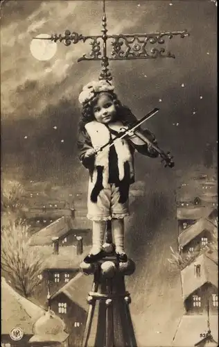 Mondschein Ak Mädchen Geige spielend, Rathausturm