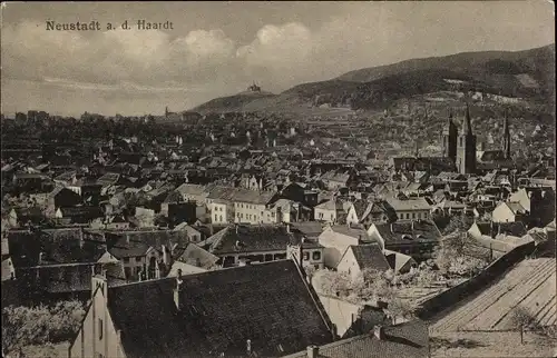 Ak Neustadt an der Haardt Neustadt an der Weinstraße, Blick auf den Ort
