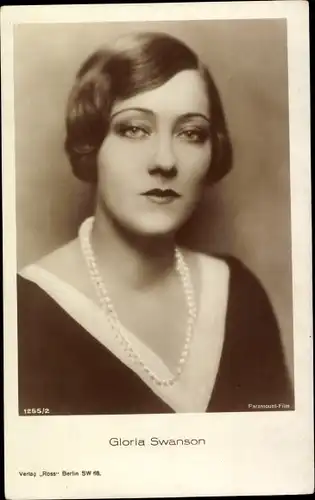 Ak Schauspielerin Gloria Swanson, Portrait, Ross 1255/2