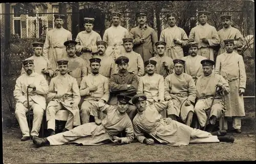 Foto Ak Hansestadt Bremen, Soldaten, Gruppenfoto