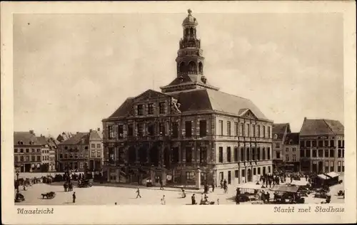 Ak Maastricht Limburg Niederlande, Markt met Stadhuis