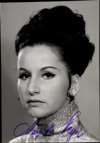 Foto Schauspielerin Margitta Heyn, Portrait, Autogramm