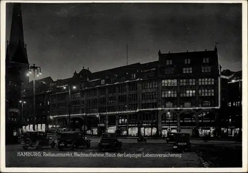 Ak Hamburg Mitte Altstadt, Rathausmarkt, Haus der Leipziger Lebensversicherung, Nachtansicht