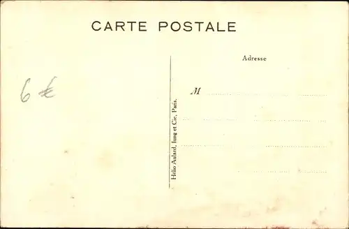 Ak Französisch Kongo, En promenade, Congrégation de Saint Joseph de Cluny, Afrikaner