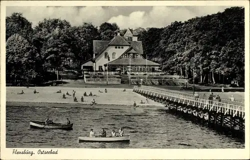 Ak Flensburg in Schleswig Holstein, Ostseebad, Badepartie, Ruderboote