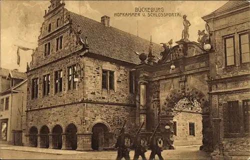 Ak Bückeburg im Kreis Schaumburg, Hofkammer u. Schlossportal