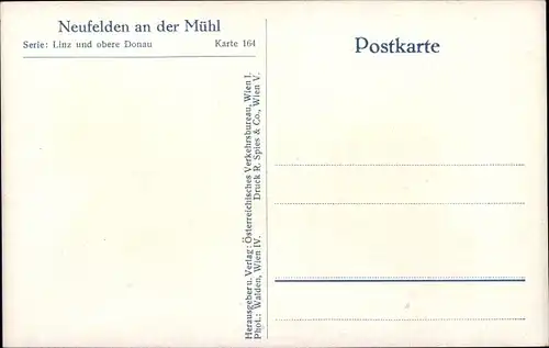 Ak Neufelden im Mühlviertel Oberösterreich, Straßenpartie, Brunnen