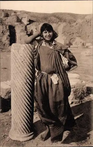 Ak Tunesien, Fille Bedouine à Carthage, Lehnert & Landrock 322