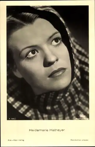 Ak Schauspielerin Heidemarie Hatheyer, Portrait