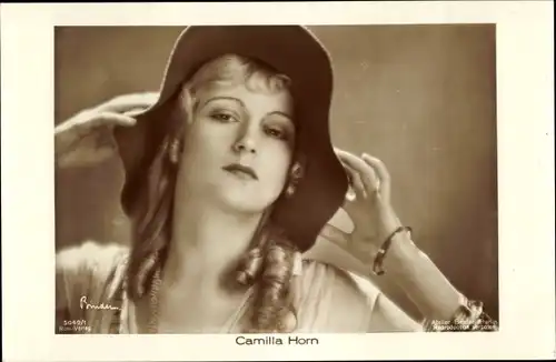 Ak Schauspielerin Camilla Horn, Portrait mit Hut