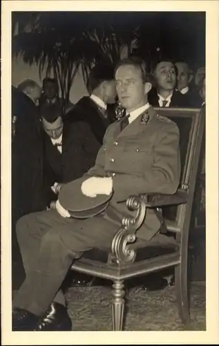 Ak König Leopold III. von Belgien, Portrait, Uniform