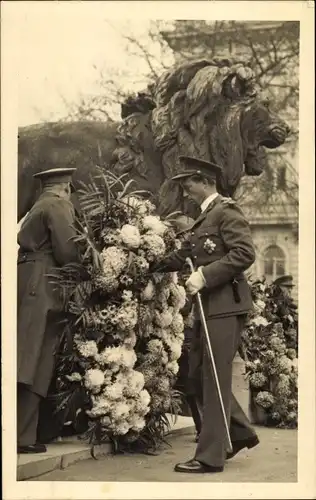 Ak König Leopold III. von Belgien, Monument
