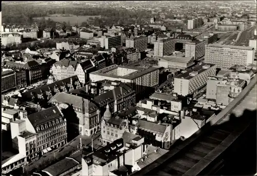 Ak Leipzig in Sachsen, Blick vom Hochhaus der Karl-Marx-Universität