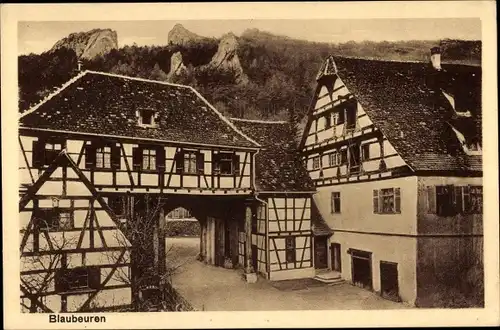 Ak Blaubeuren in Württemberg, Fachwerkhaus, Tor
