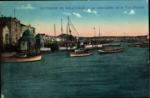 Ak Saloniki Thessaloniki Griechenland, Le debarcadere de la Tour Blanche