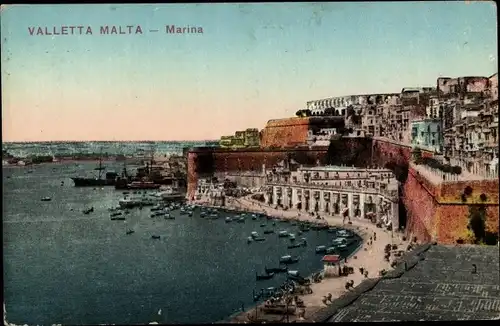 Ak Valletta Malta, Marina, Blick auf die Stadt