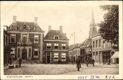 Ak Doetinchem Gelderland, Markt, Straßenpartie