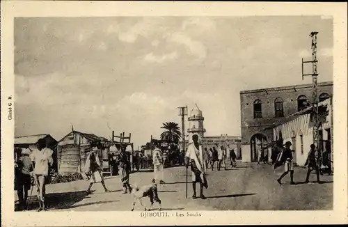 Ak Djibouti Dschibuti, Les Souks, Markt, Straßenpartie, Minarett