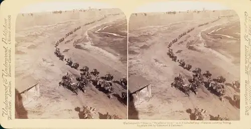 Stereo Foto China, Freighting train, Caravan entering Peking