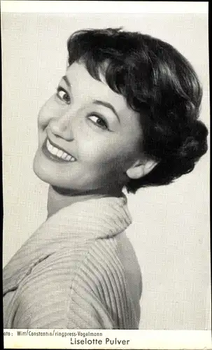 Sammelbild Schauspielerin Liselotte Pulver, Portrait