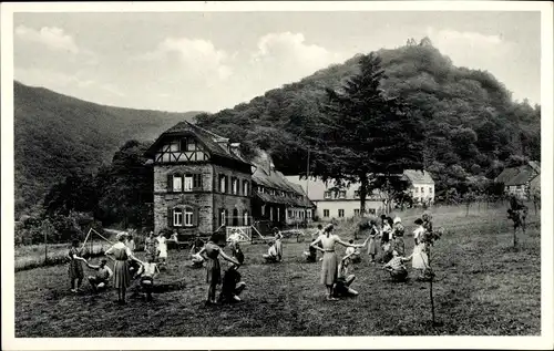 Ak Veldenz an der Mosel, Evang. Kinderheim mit Schlossruine