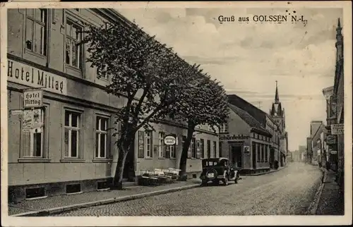 Ak Golßen in der Niederlausitz, Straßenpartie, Hotel Mittag