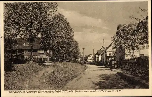 Ak Simmersfeld im Schwarzwald, Straßenpartie