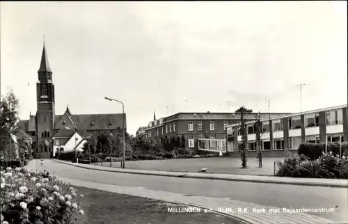 Ak Millingen Berg en Dal Gelderland Niederlande, R. K. Kerk met Bejaardencentrum