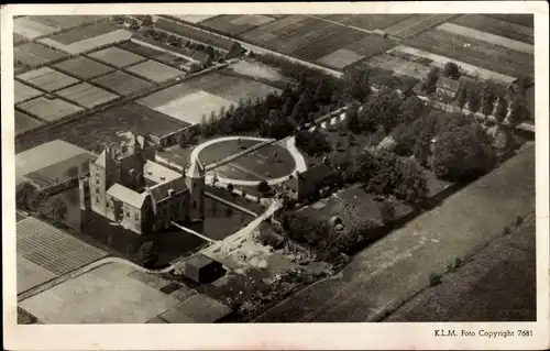 Ak Heemskerk Nordholland, Kasteel Assumburg, Fliegeraufnahme