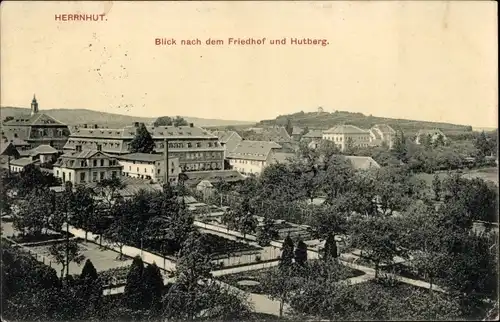 Ak Herrnhut in der Oberlausitz, Blick nach dem Friedhof und Hutberg