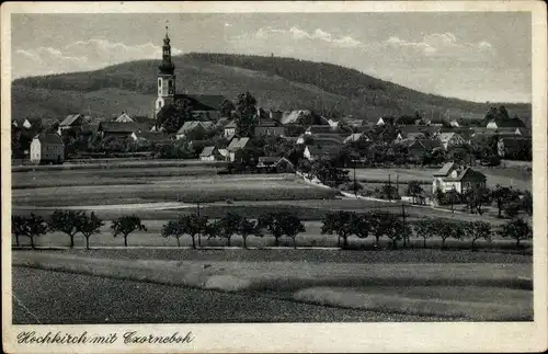 Ak Hochkirch in der Oberlausitz, Ortsansicht mit dem Czorneboh